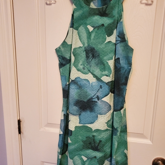 Tropical 🍹print Yest dress and matching blazer - Picture 2 of 5